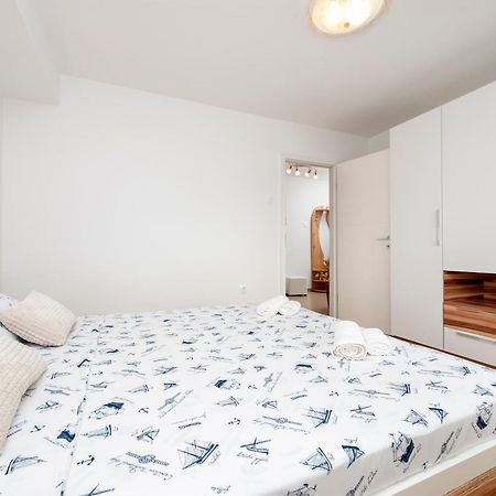 Arena Parkside Residence بولا المظهر الخارجي الصورة