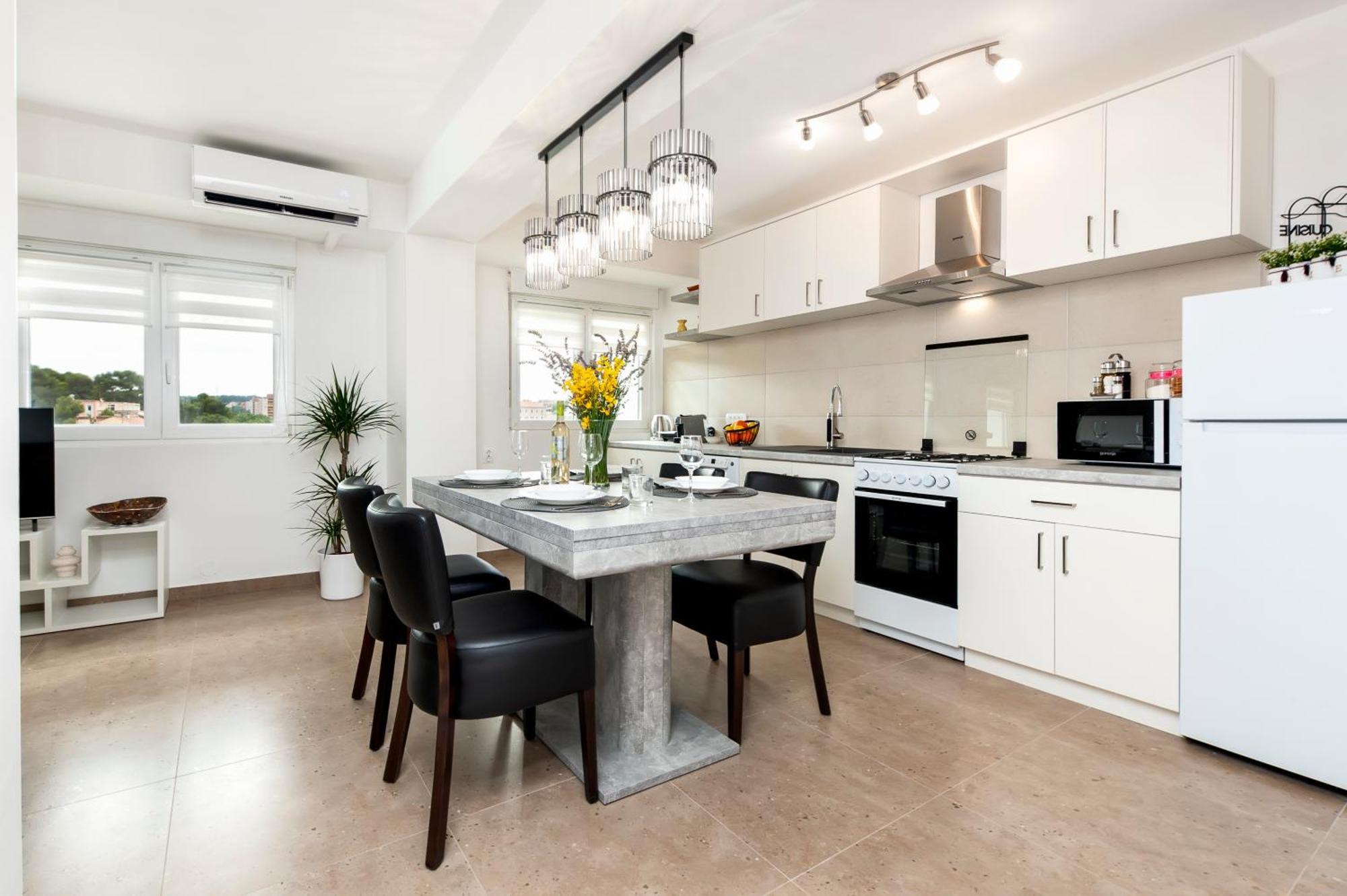 Arena Parkside Residence بولا المظهر الخارجي الصورة
