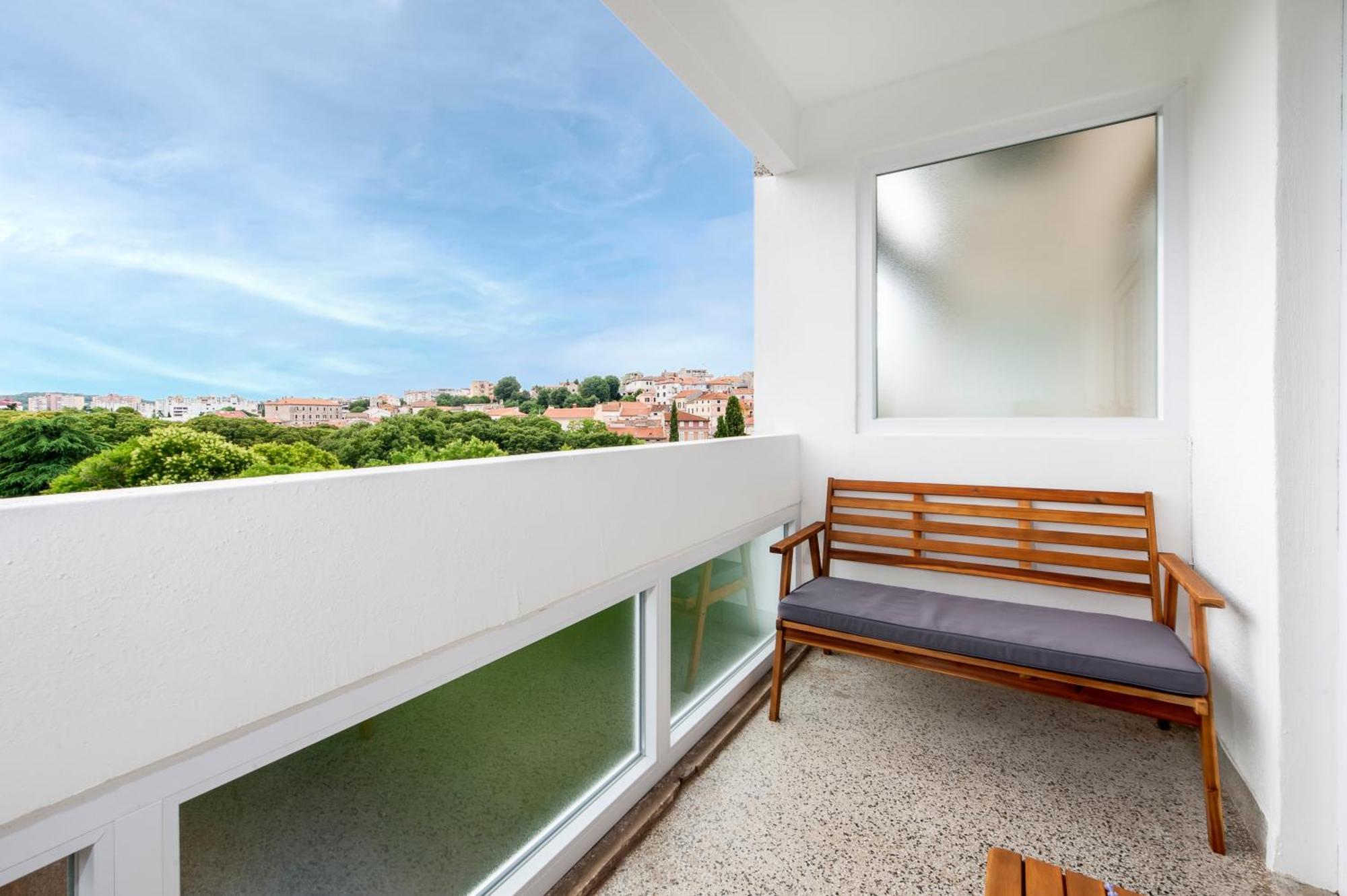 Arena Parkside Residence بولا المظهر الخارجي الصورة
